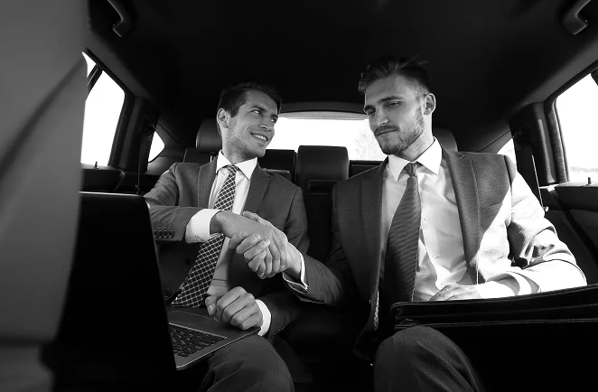 corporate-chauffeurs-ensure-productivity-between-meetings